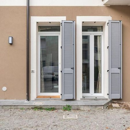 Dimora Di Privacy Fronte Parco E Ospedale Di Monza Lissone Exterior foto
